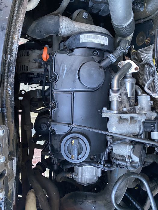 Мотор 1.9 VW T5 2008рік  BRR