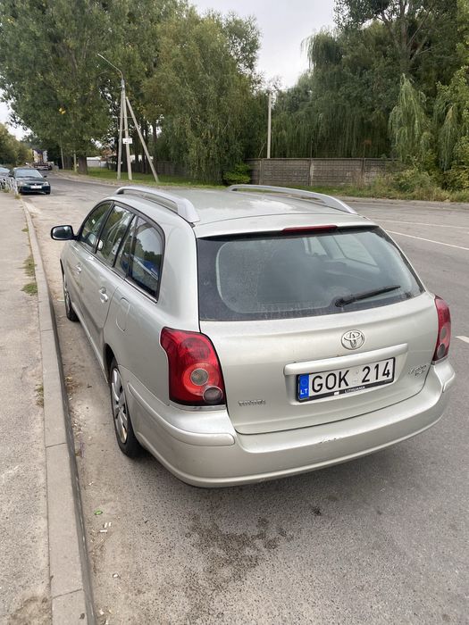 Продам toyota avensis t25 2.0