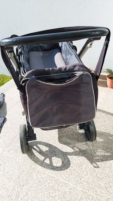 Carrinho bebé bom estado