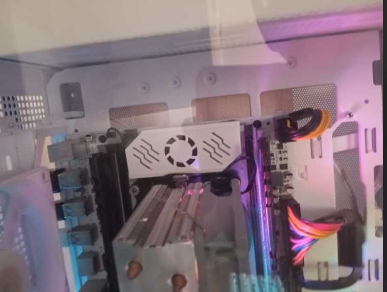 Kit Xeon E5-2670 v3 com Placa Qiyida X99 e Cooler
