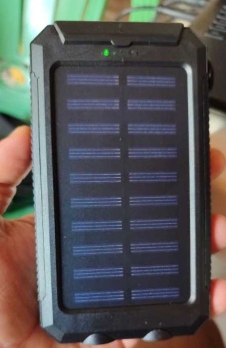 Повербанк 20000 mAh powerbank с фонариком, солнечной панелью
