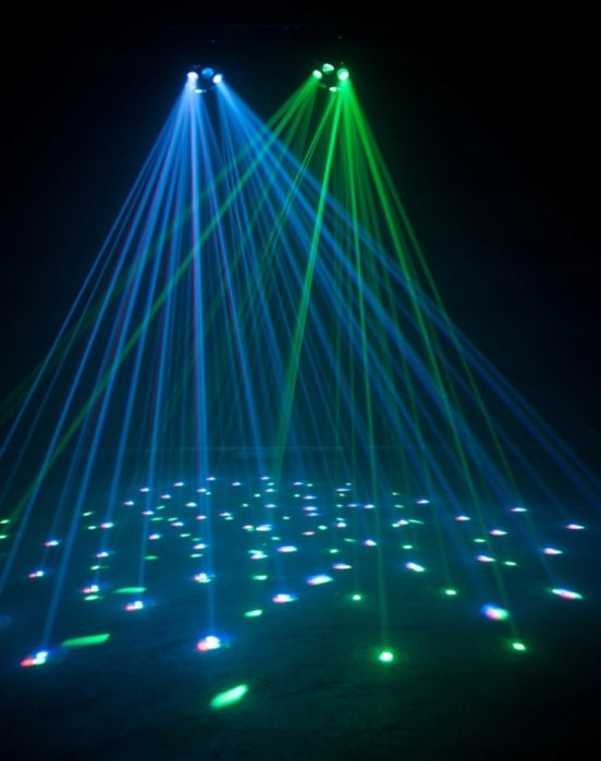 Swiatło ADJ QUAD Phase HP z pilotem.