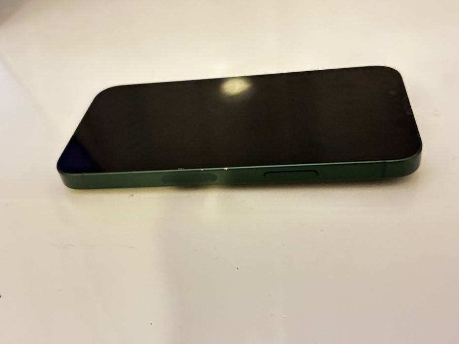 iPhone 13 mini verde 128gb (não liga]