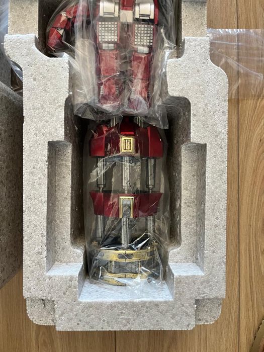 1/6 Hot Toys MMS510 Hulkbuster Deluxe Version + Ironman MK43MMS278-D09