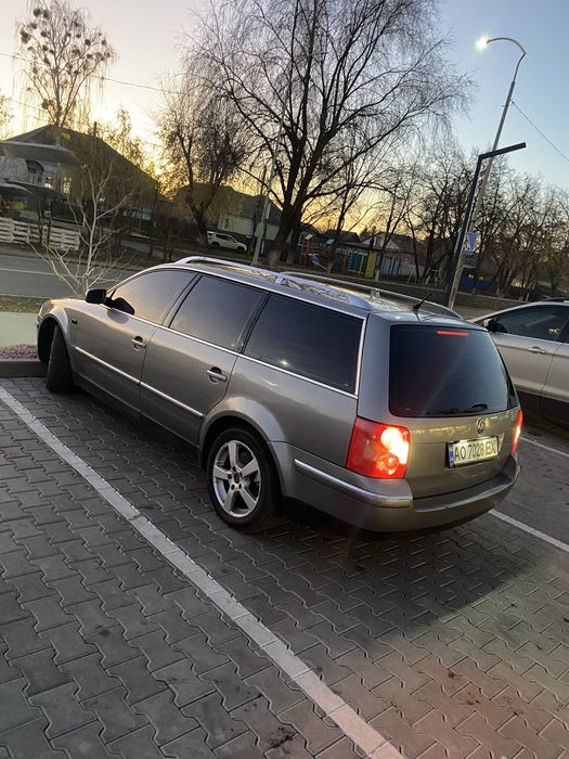 Пасат б 5* в хорошому стані