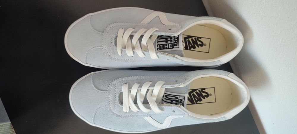 Vans sapatilhas azul bebé novas