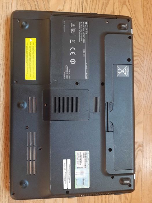 Laptop Sony Vaio VGN-NW21MF