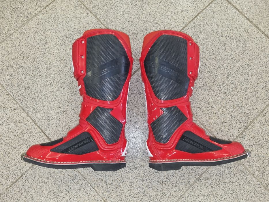 Botas Gaerne SG12 Tam. 43 NOVAS