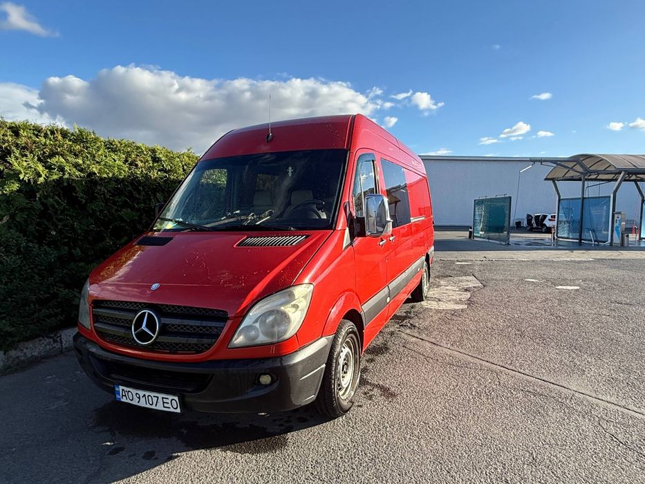 Mersedes sprinter 8+1