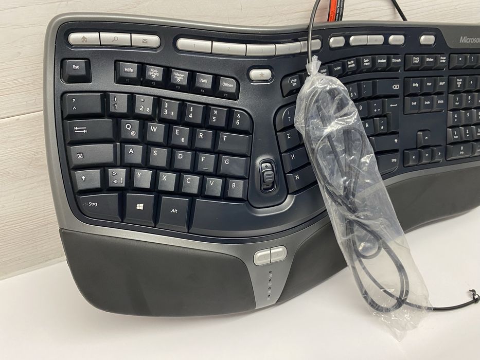 Клавіатура Microsoft Natural Ergonomic Keyboard 4000 (нова)