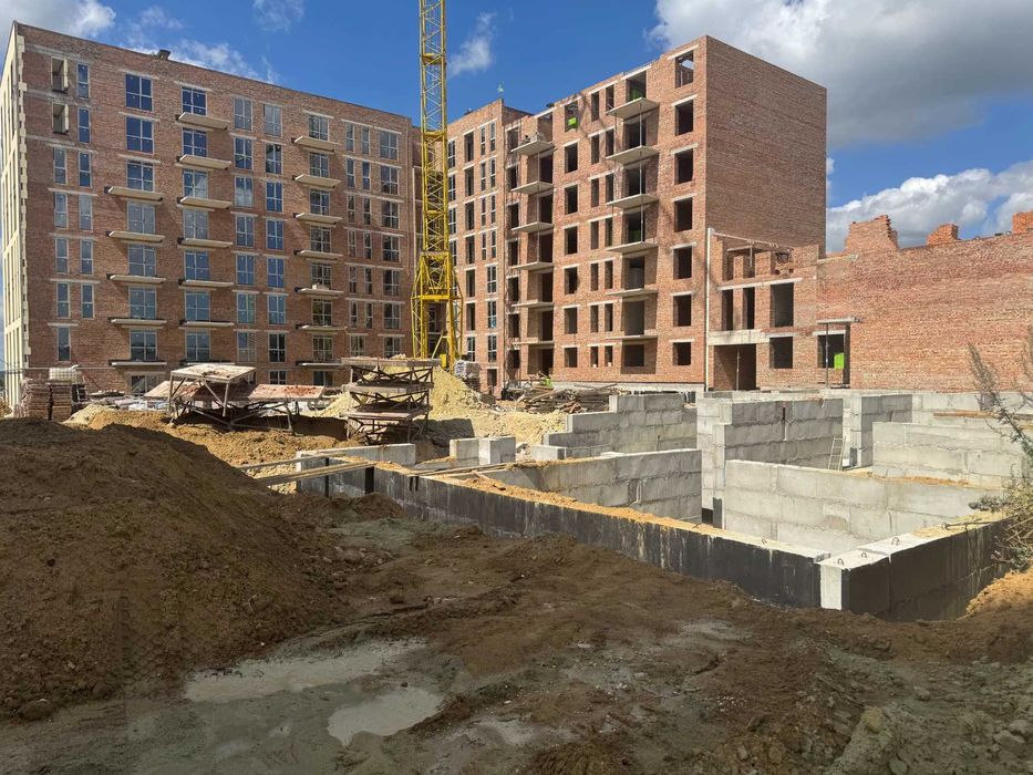 ІДЕАЛЬНА‼️ Продаж 1-кімнатної квартири в м. Пустомитах(9км від Львова)