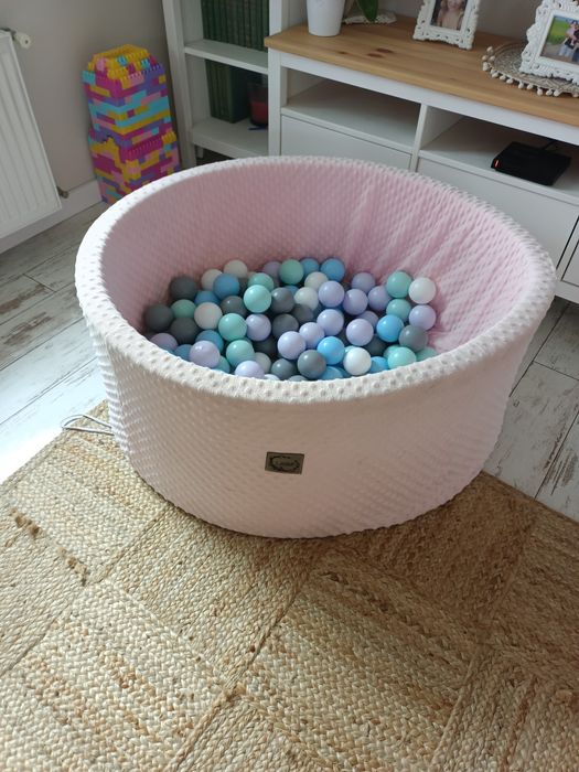 Basen z kulkami  dla dzieci