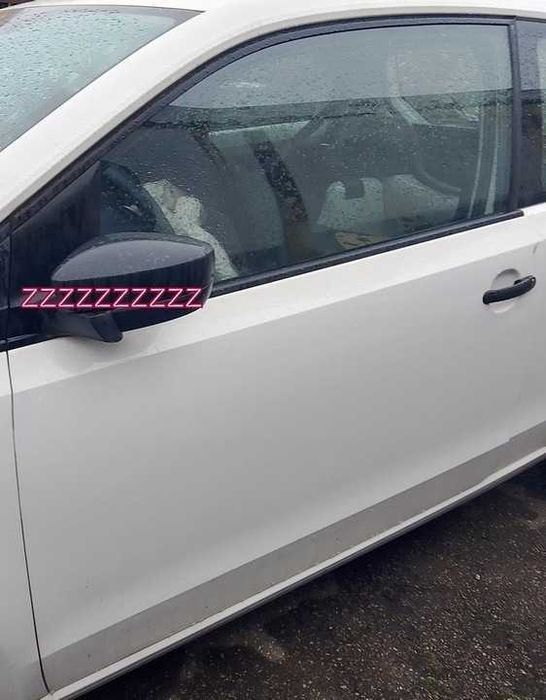 Двери передние задние правые левые Volkswagen UP разборка