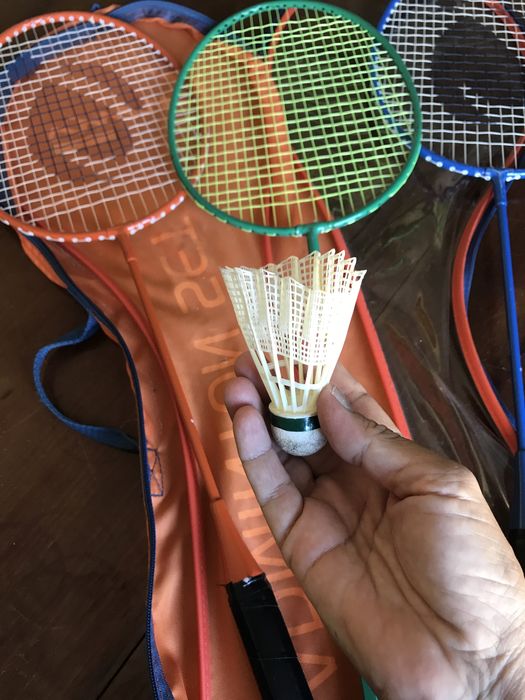 Jogo de raquetes de Badminton
