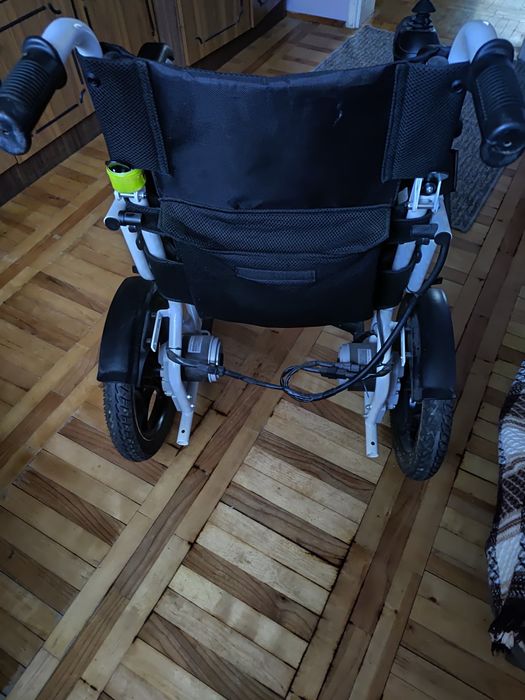 Wózek elektryczny inwalidzki