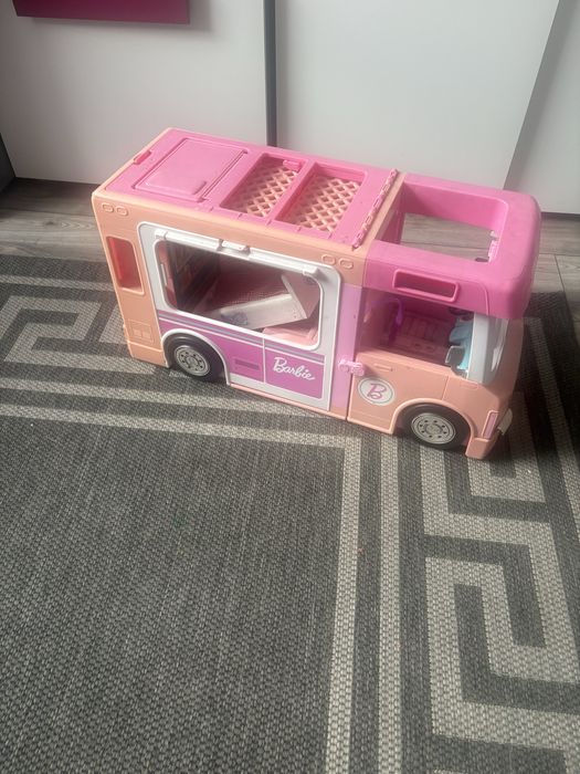 Kamper barbie z akcesoriami
