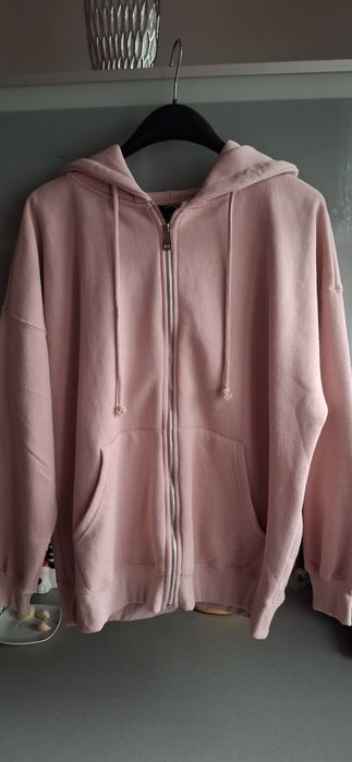 Bluza dresowa  na zamek  z kapturem