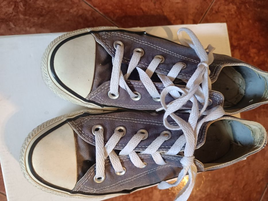 Sapatilhas como novas