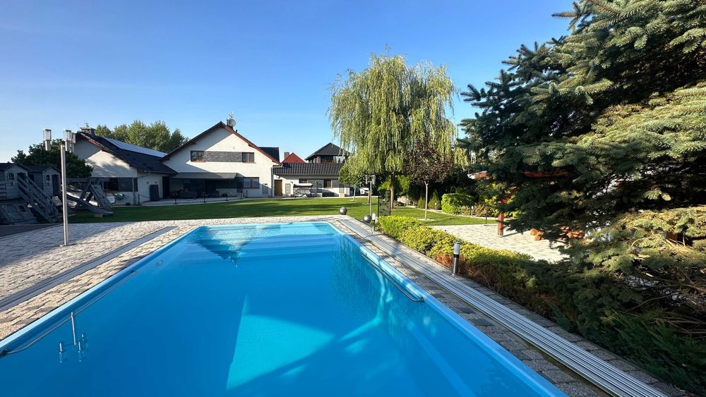 Basen ogrodowy poliestrowy 8,7x3,7x1,55m zestaw START Producent