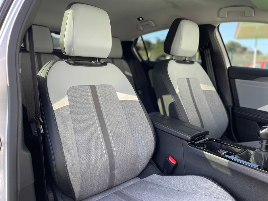 Opel Astra 1.2 T Elegance 2023 NACIONAL