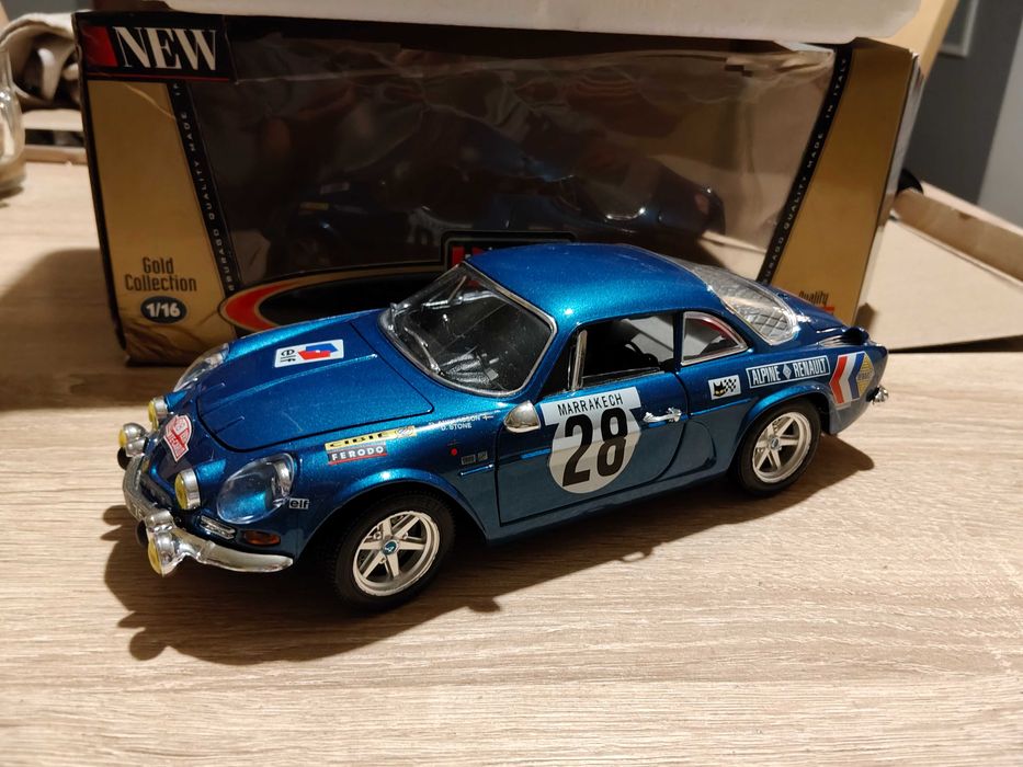 Alpine A110 Monte Carlo 1:18 Bburago Vintage