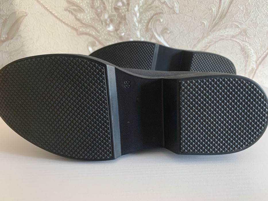 Туфлі жіночі, 38 розмір