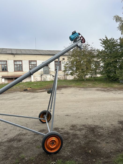 Погрузчик зерна, зернопогрузчик, шнек для зерна, конвеєр зерновий