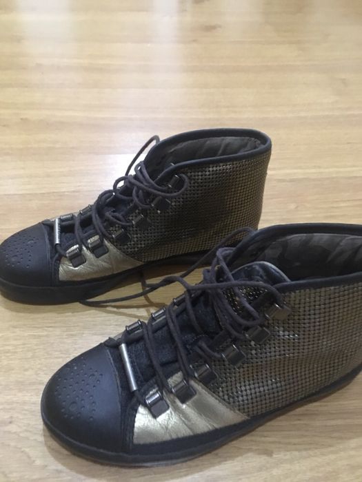 Sapatilhas Replay douradas 37