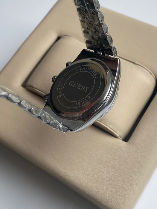 Стильний годинник Guess часы женские Гесс