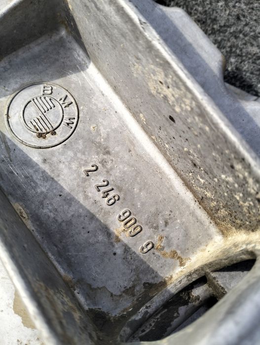 Комплект піддон, щуп, маслоприйомник, BMW e38 m57
