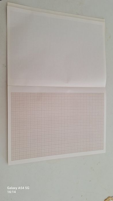 Reguas, esquadros, cadernos