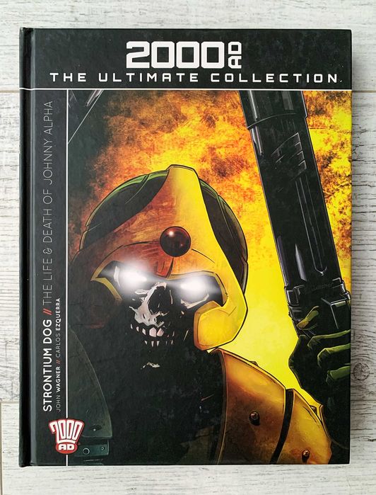 Комікс "Strontium Dog: The Life and Death of Johnny Alpha" / 2000 AD: The Ultimate Collection #13