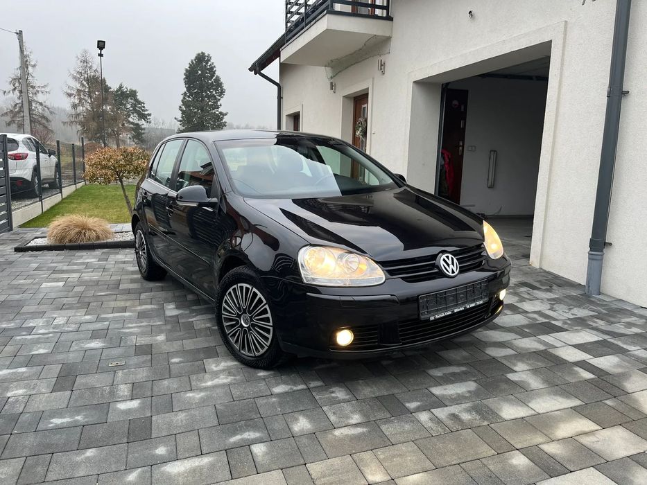 Volkswagen Golf Climatronic Parktronik Grzane Fotele Tempomat Nowy Rozrząd Isofix MPI