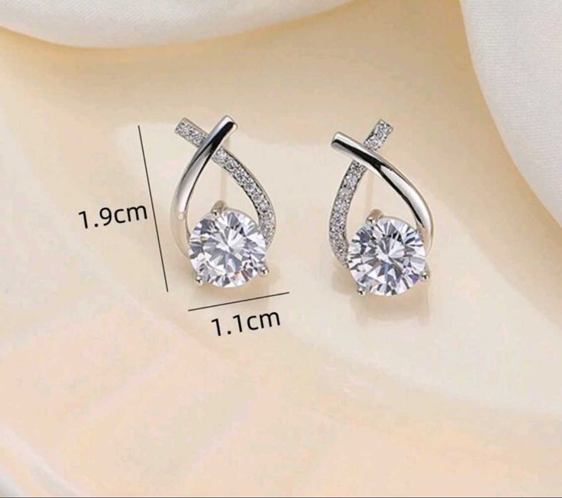 Kolczyki sztyfty nowe