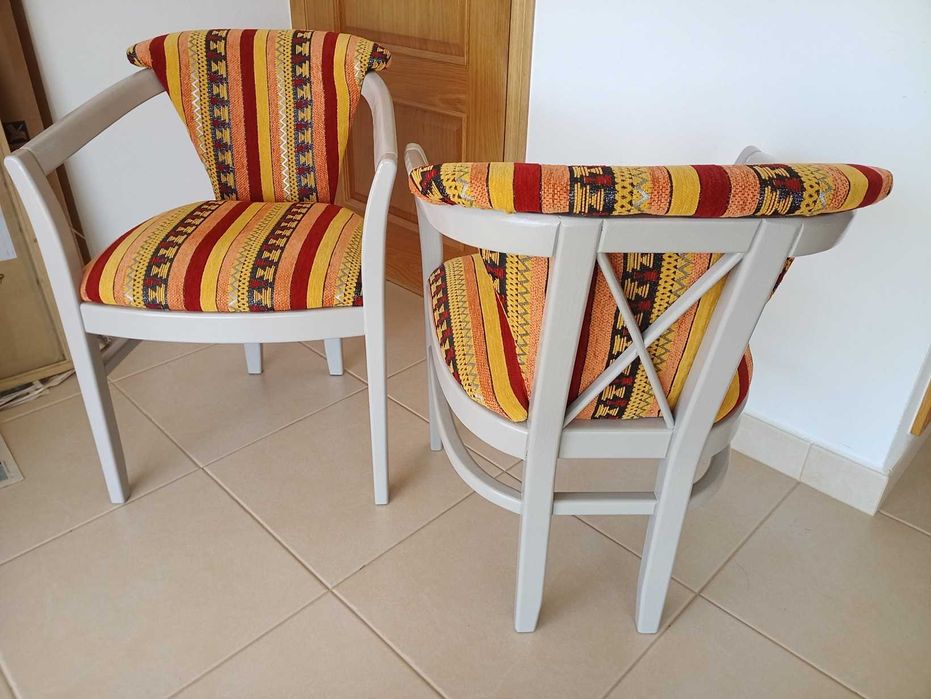 Conjunto de 2 Cadeiras com braços / Poltronas