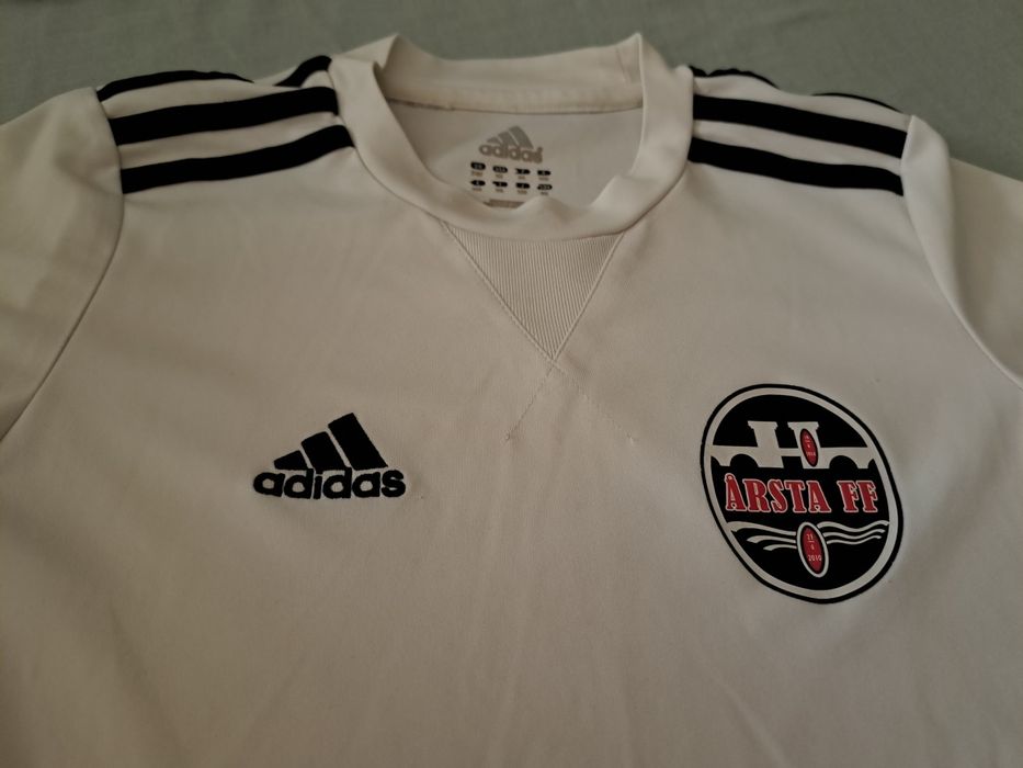 Koszulka t-shirt Adidas 140