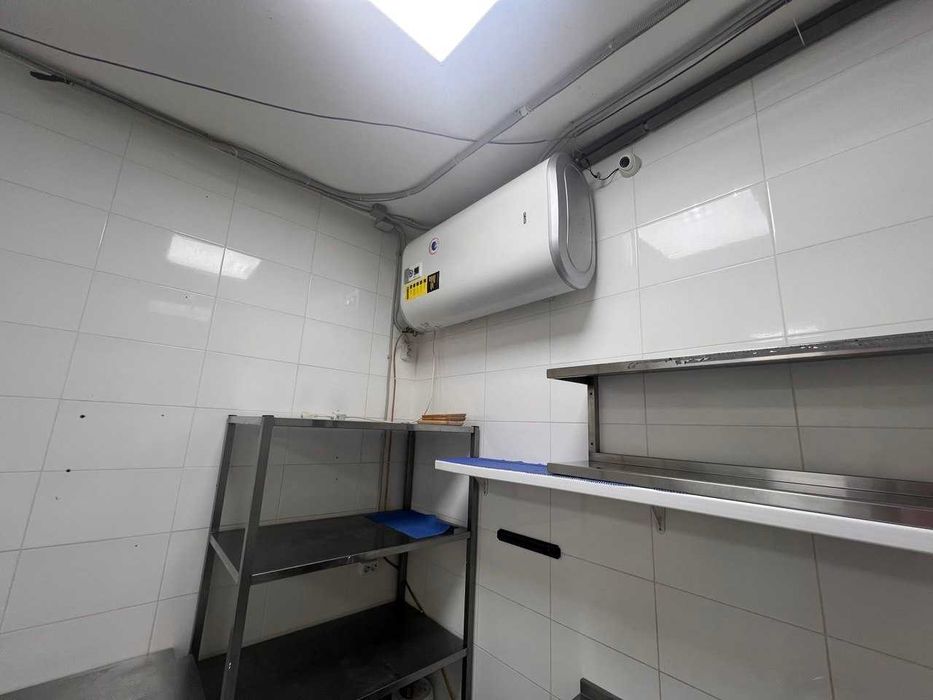 Оренда комерційного приміщення Ірпінь, центр,  65 кв.м. з ремонтом