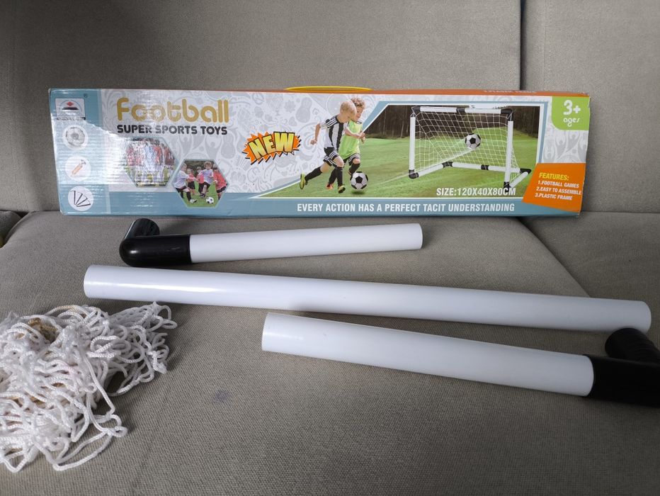 Ворота футбольные с сеткой