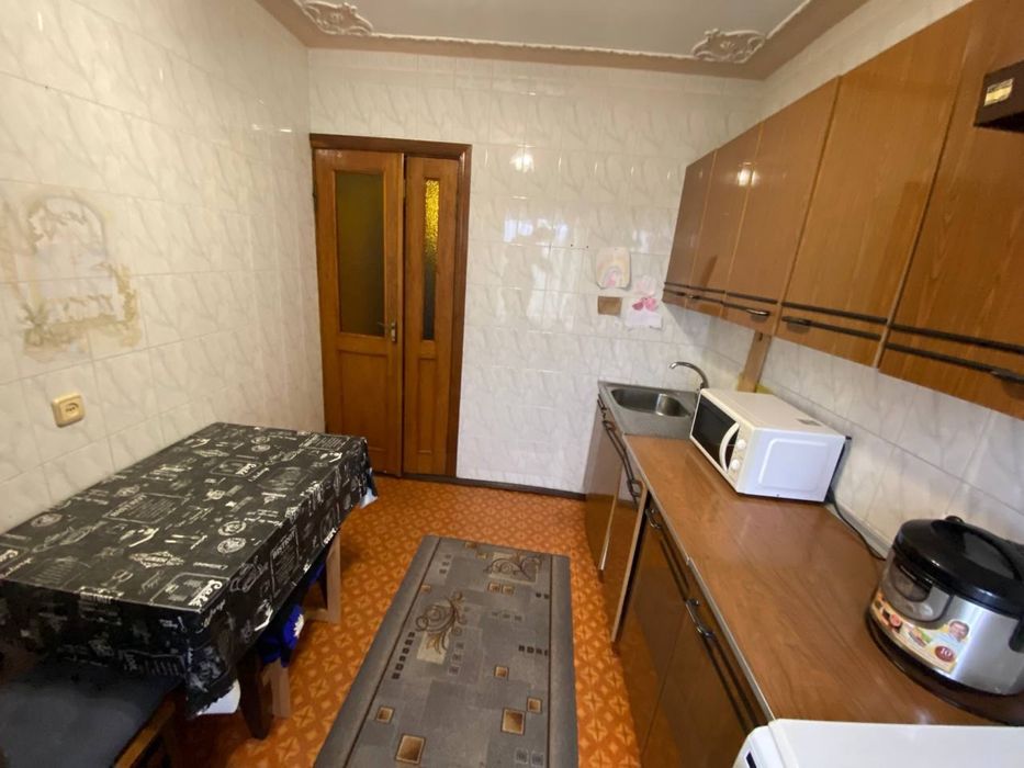 Квартира с кап ремонтом недалеко от центра