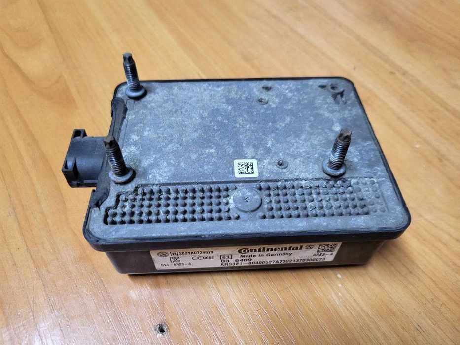 Радарний датчик Mercedes-Benz A0004461649