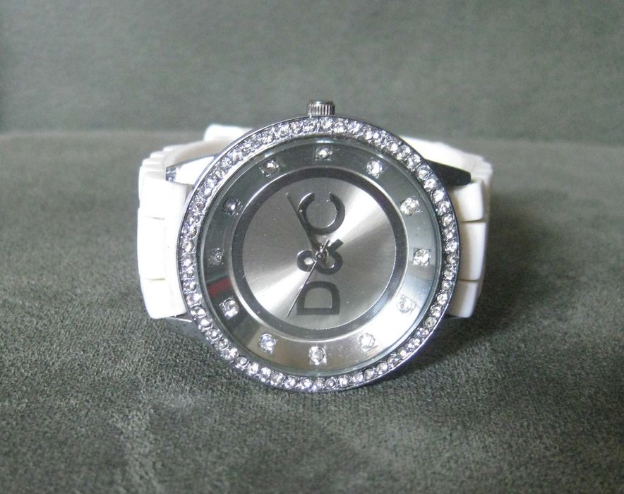 Relógio Mulher D&C com Pulseira de Silicone Branco