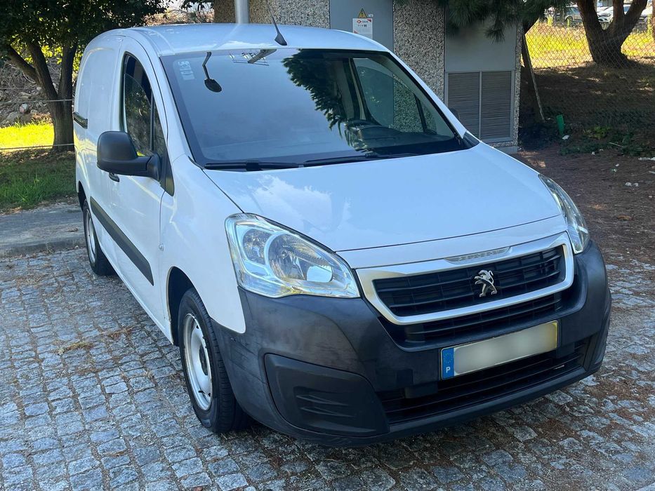 Peugeot Partner Automática L1 1.6 BlueHDi 100cv