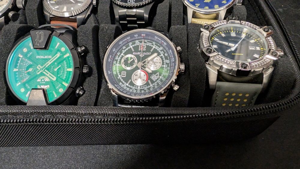 Lote de Relógios –  Invicta + Police + outros