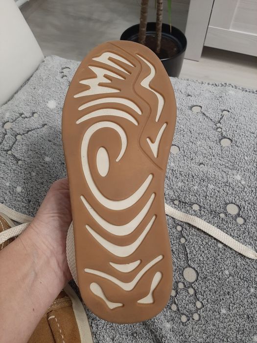 Oryginalne skórzane buty DXXZ r. 37 skóra naturalna jak nowe