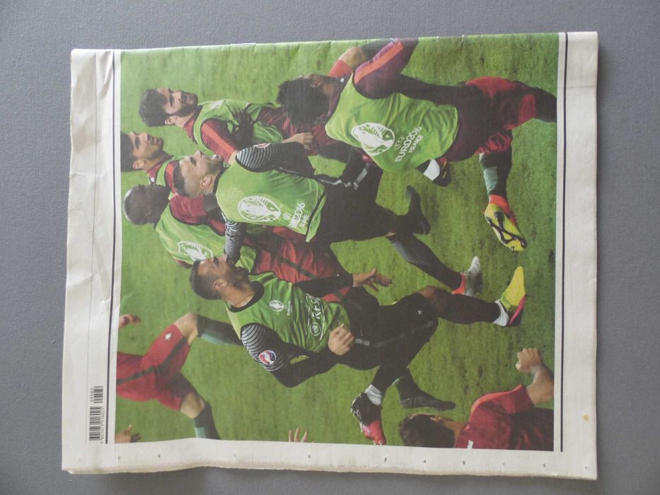 Jornal Público Portugal Campeão da Europa 2016