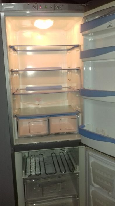 Frigorífico Indesit