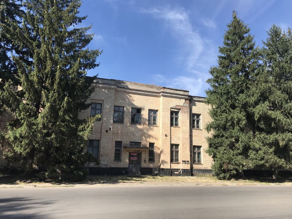 Карачуны 2-х эт. помещение в пром зоне напротив парк Павлова