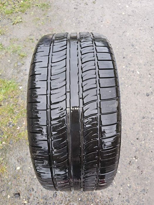 Шини PIRELLI  275/40 R20