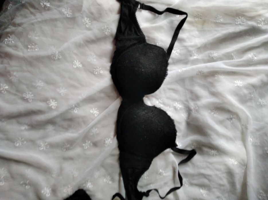 Продам большие размеры бюстики комбинации трусики женские комбинезон