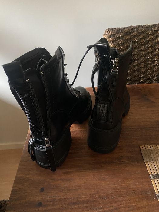 Botas “tropa” pretas novas 38